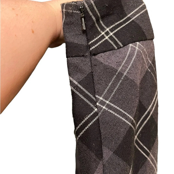 Amerique du Nord mid length skirt, Nice work skirt size 14 - Picture 3 of 5